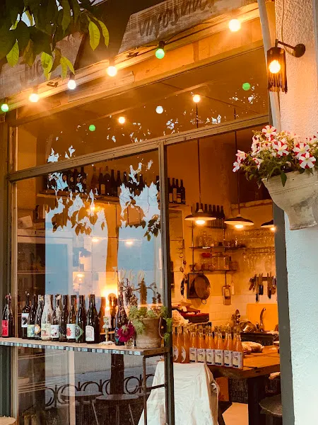 Jugo Vinos Vivos_Tienda - Vinoteca en Córdoba - foto 2