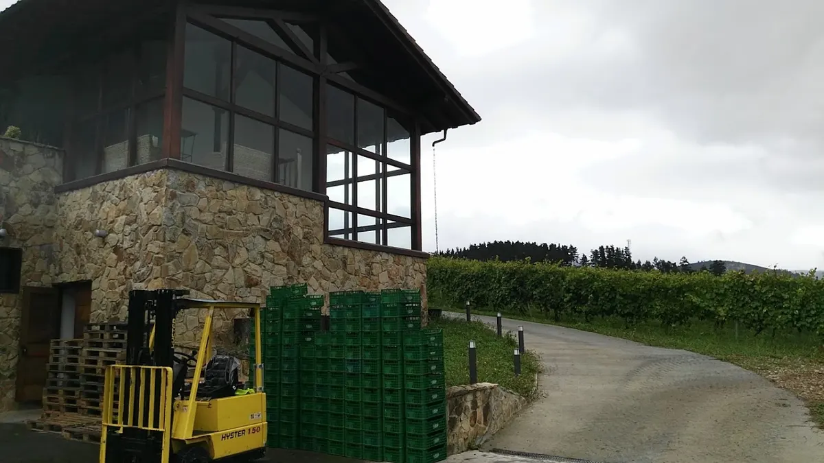 BODEGA ASTOBIZA - Llodio