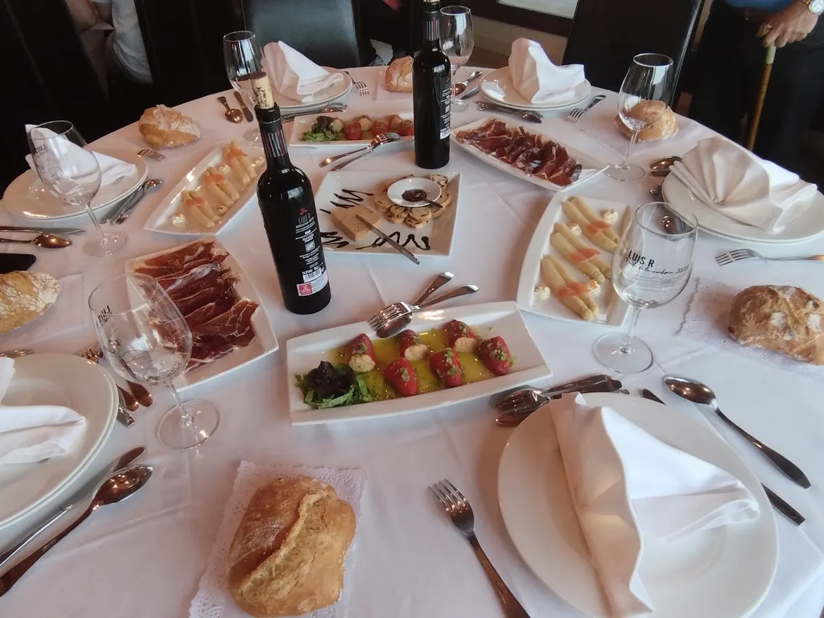 Bodegas D. Luis R.