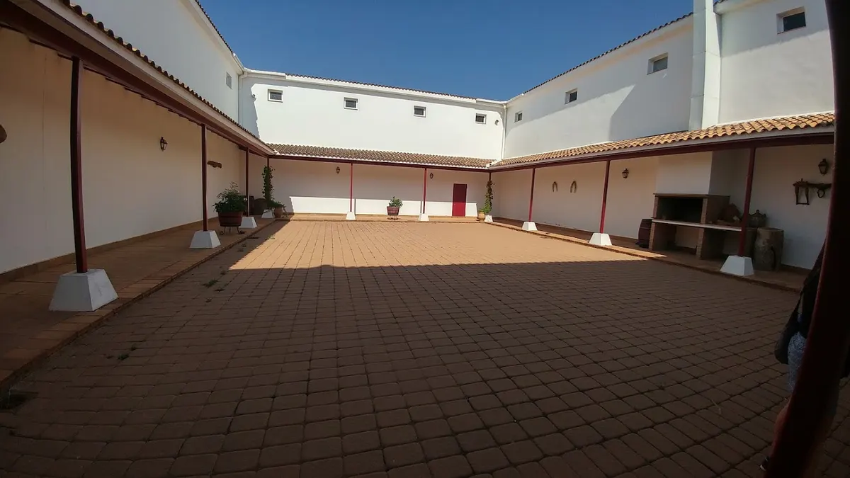 Bodega Pago Finca Élez - El Bonillo