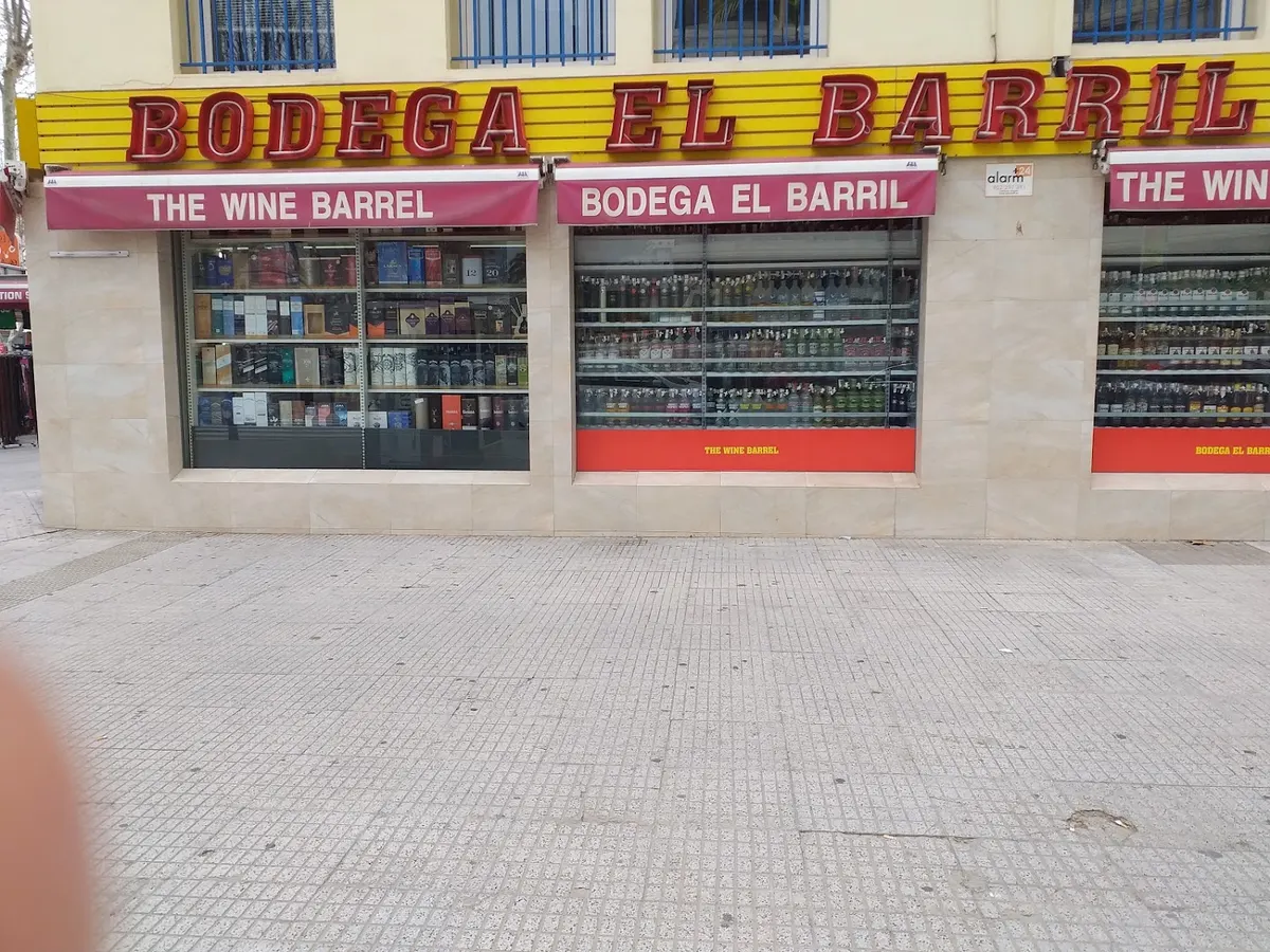 Licorería Bodegas El Barril S.L. | Comprar bebidas alcohólicas