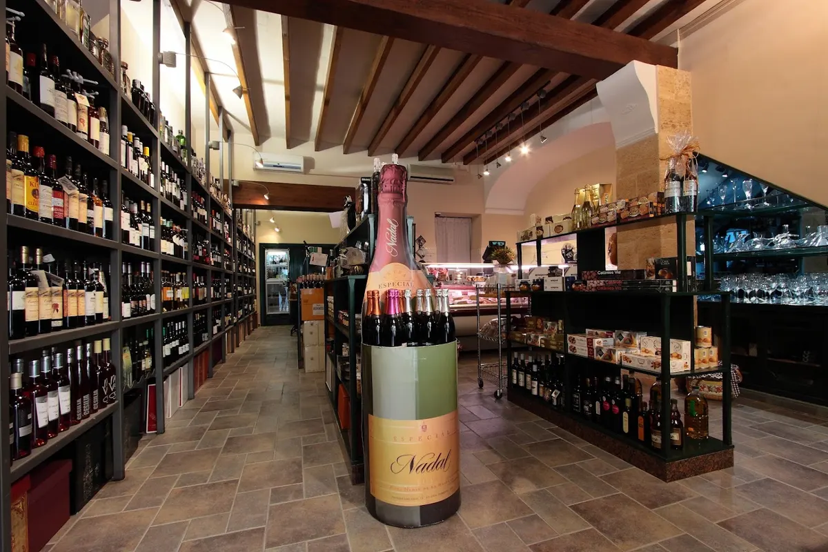 Enoteca Especialidades Lloret