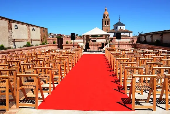 Antiguas Bodegas Yllera