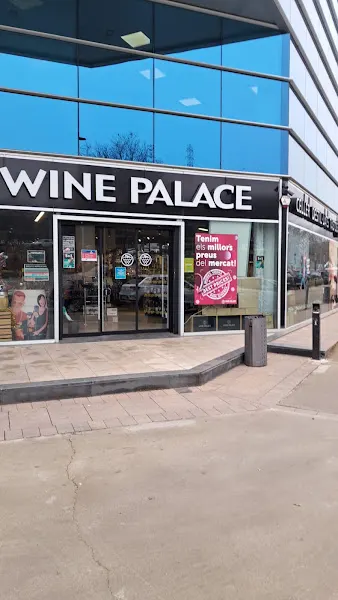 Wine Palace Vic - Vic