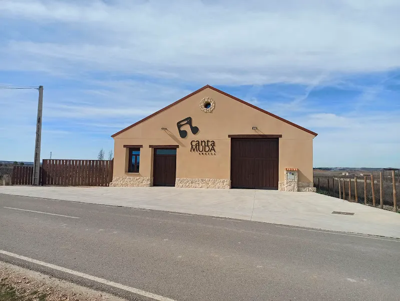 Bodegas Briones Abad - Cantamuda - Bodega en Aranda de Duero - foto 2