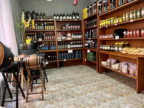 Despacho de Vino Virgen de la Caridad - Cádiz
