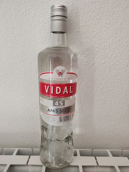 Vidal Bodegas y Destilerías - Bodega en Almassora - foto 2