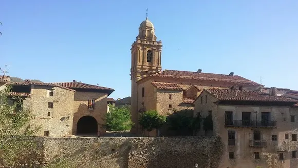 Casa Masas - Bodega en Alcorisa