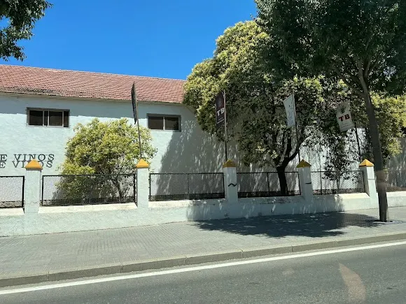 Bodegas Torres Burgos - Lucena