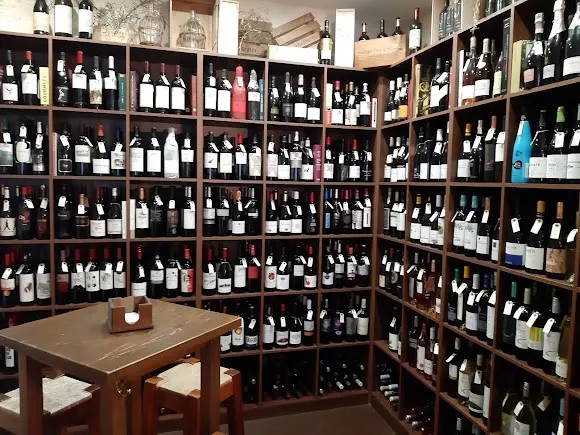 Vinoteca Château - Almuñécar