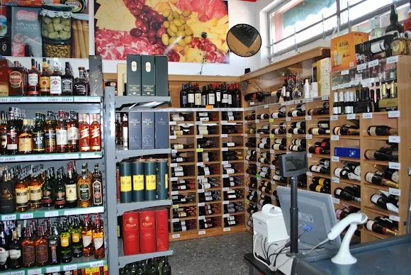 LICORERIA MENI SUPERMERCADO - Almuñécar