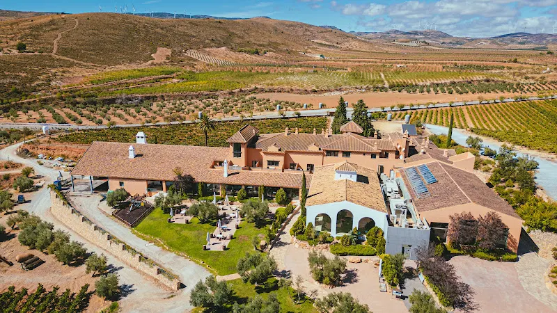 Hotel & Winery Señorío de Nevada - Bodega en Villamena - foto 2