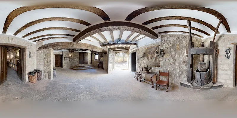Bodegas la Real Divisa