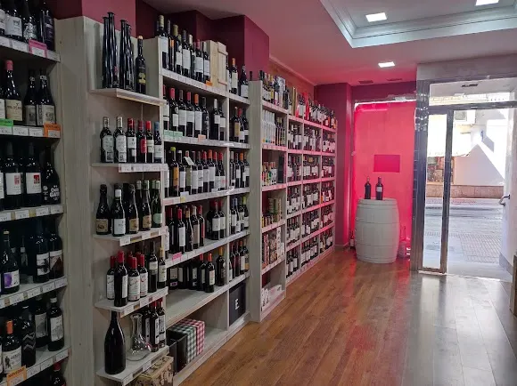 Vinalium - Tienda de vinos en Antequera