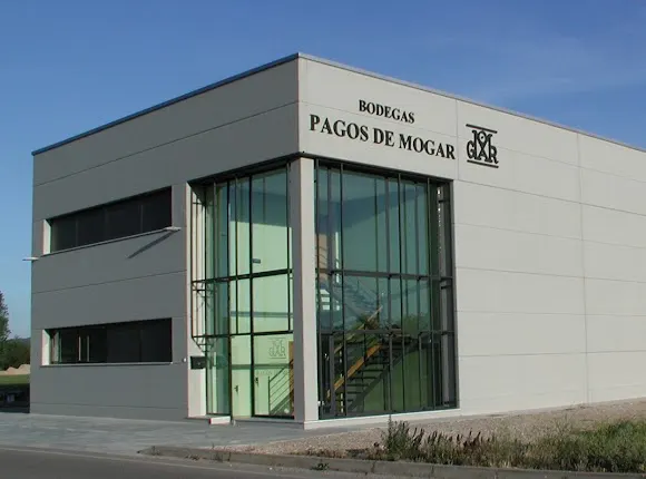BODEGAS PAGOS DE MOGAR - (D.O. Ribera del Duero) - Valladolid