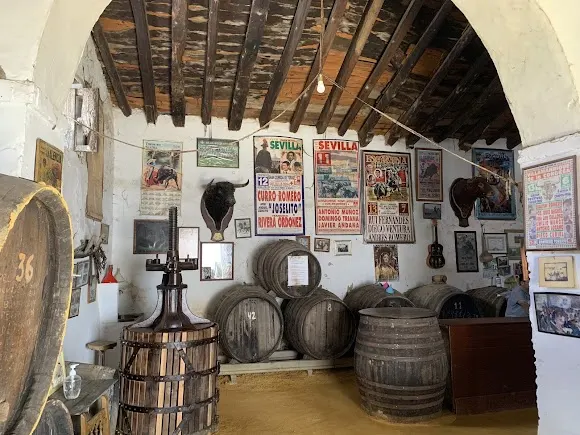 Bodega El Bolero - Almonte