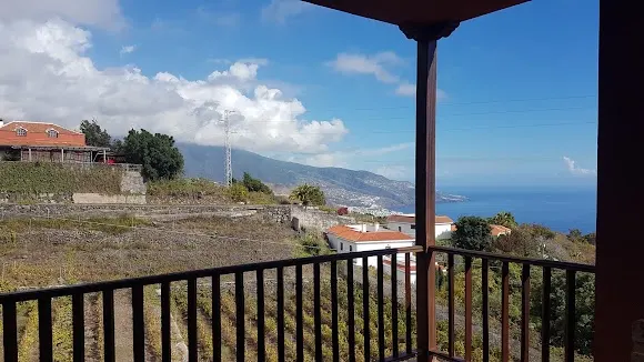 Bodega Carlos Fernández S L