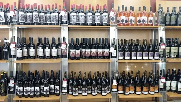 Tienda Bodegas San Valero - La Almunia de Doña Godina