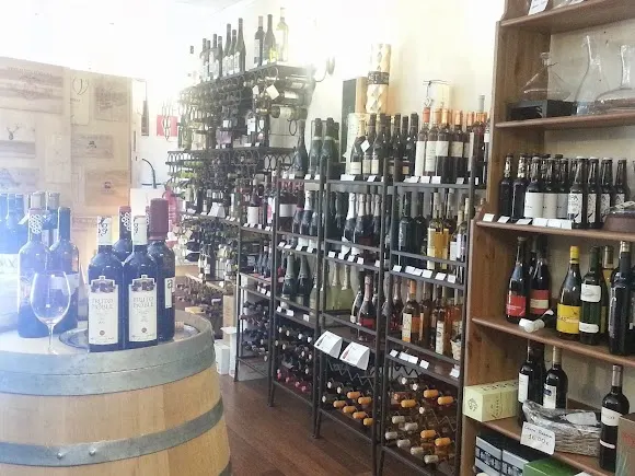 L'Alfàbia vinos y productos gourmet - Alzira