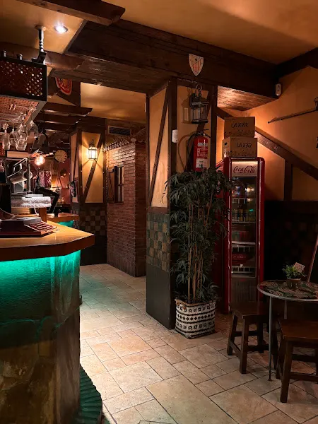Bodega Larrea - Bar en Barakaldo - foto 2