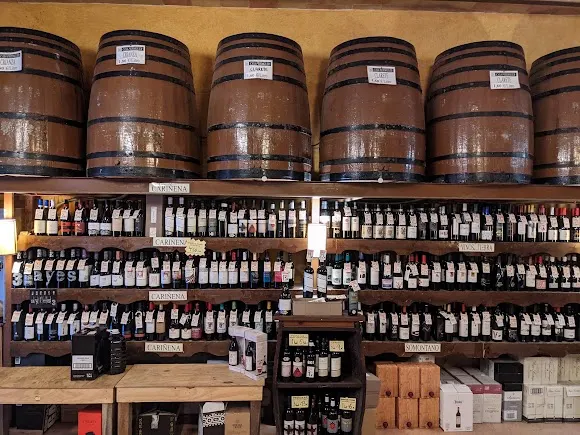 Casa Perdiguer (San Pablo) - Tienda de Vinos y Licores